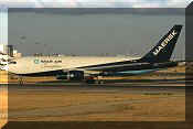 Boeing 767-219(BDSF), click to open in large format