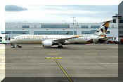 Boeing 787-9 Dreamliner, click to open in large format