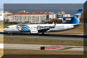 Boeing 737-866, click to open in large format