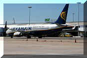 Boeing 737-8AS, click to open in large format