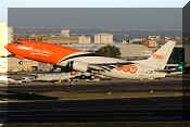 Boeing 737-4M0(SF), click to open in large format