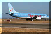 Boeing 737-804, click to open in large format