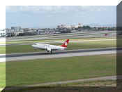 Boeing 737-5Y0, click to open in large format