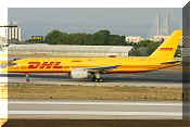 Boeing 757-236(SF), click to open in large format