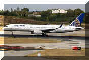 Boeing 757-224, click to open in large format