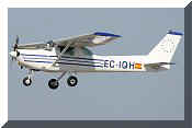 Cessna 152, click to open in large format