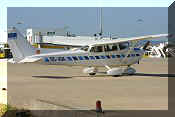 Cessna 172R Skyhawk, click to open in large format