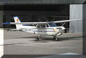 Cessna 172RG Cutlass RG, click to open in large format