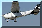 Cessna 172N Skyhawk II, click to open in large format