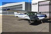Cessna 172P Skyhawk, click to open in large format