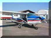 Cessna 182J Skylane, click to open in large format