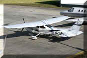 Cessna 182S Skylane, click to open in large format