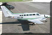 Cessna 404 Titan, click to open in large format