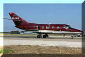 Dassault Falcon 100, click to open in large format