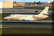Falcon 2000EX, click to open in large format