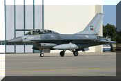 Lockheed Martin F-16B, click to open in large format