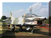 Fiat G.91 T/3, click to open in large format