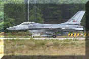 F-16A Fighting Falcon, click to open in large format