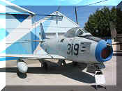 North American F-86F Sabre, click to open in large format