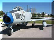 North American F-86F Sabre, click to open in large format