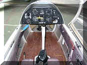 Let L-23 Super Blanik, click to open in large format