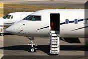 Bombardier BD-700-1A10 Global 6000, click to open in large format